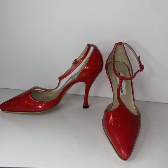 Manolo Blahnik Red Patent Leather T-Strap Heels VGUC Size 36 - Picture 7 of 15